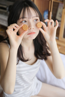 春色无边女儿国